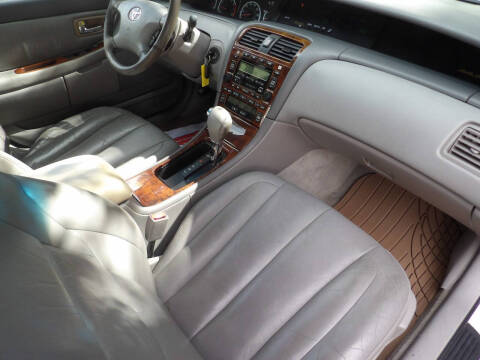 2002 Toyota Avalon XLS