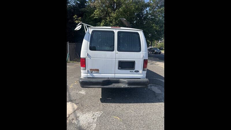 2013 Ford E-Series E-350 SD