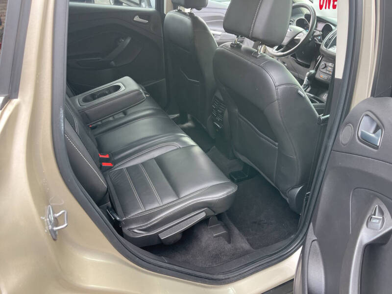 2017 Ford Escape Titanium