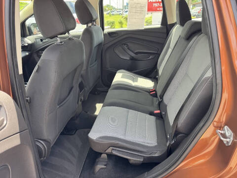 2017 Ford Escape S