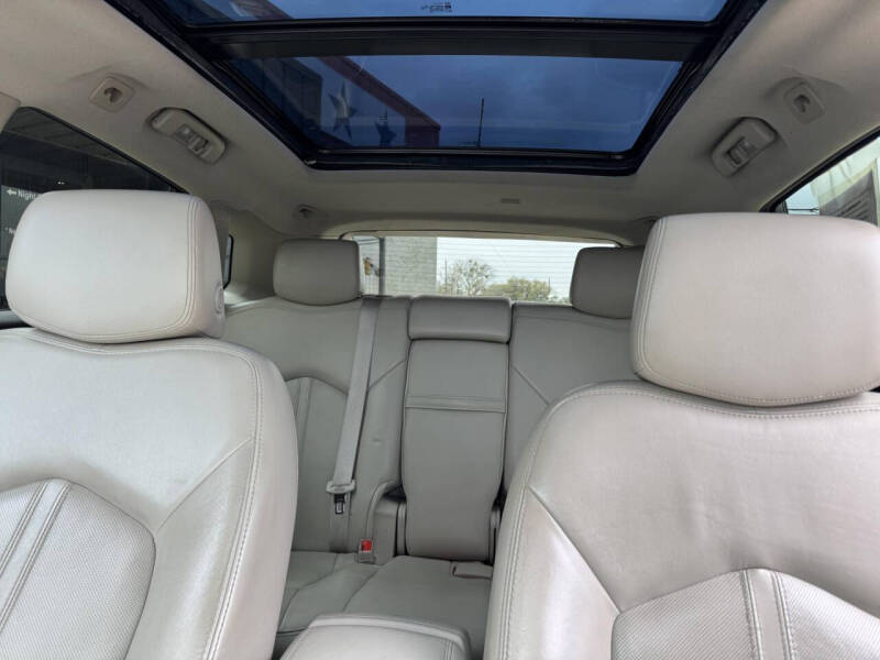 2014 Cadillac SRX Performance Collection