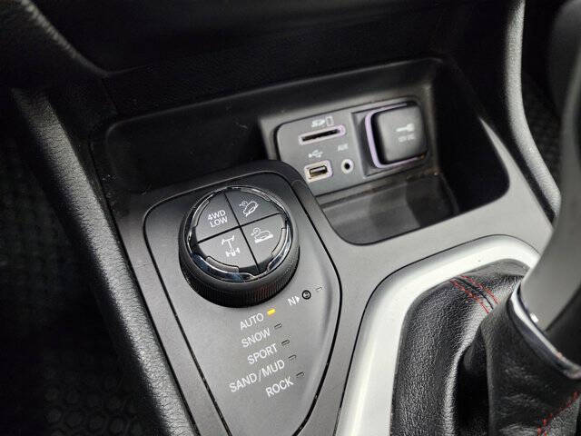 2017 Jeep Cherokee Trailhawk L Plus