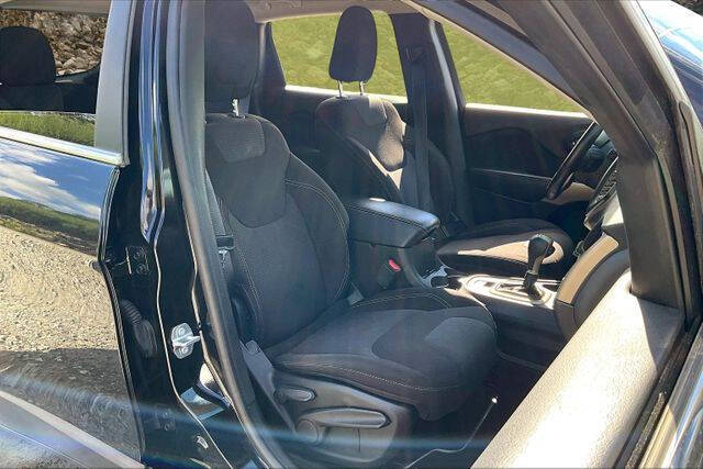 2017 Jeep Cherokee Latitude