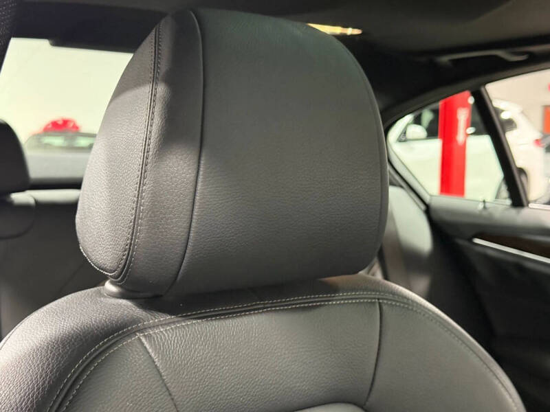 2019 BMW 5 Series 530i xDrive