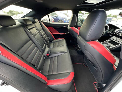 2015 Lexus IS 250 Crafted Line