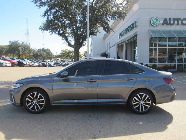 2025 Volkswagen Jetta SE