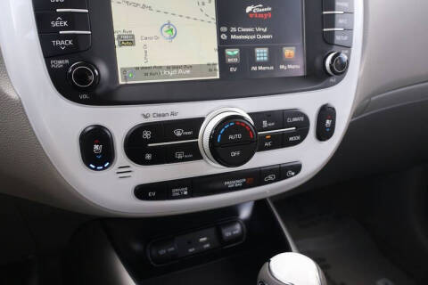 2016 Kia Soul EV +