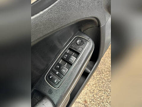 2013 Dodge Charger SE