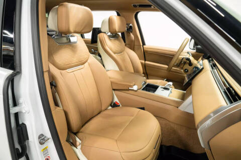 2024 Land Rover Range Rover P615 SV LWB