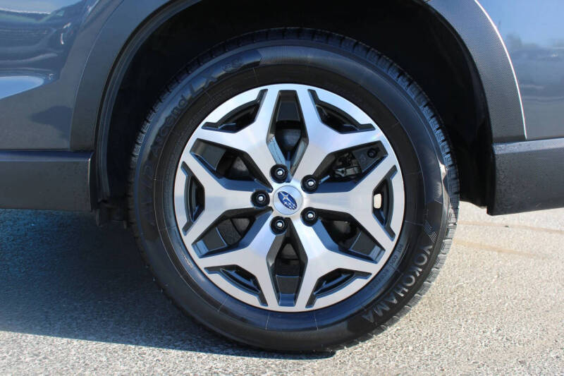 2022 Subaru Forester Premium