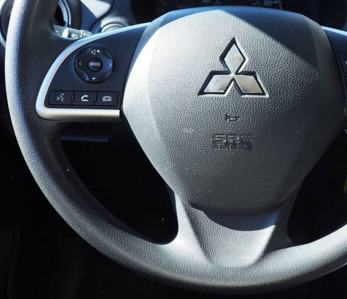 2024 Mitsubishi Mirage LE