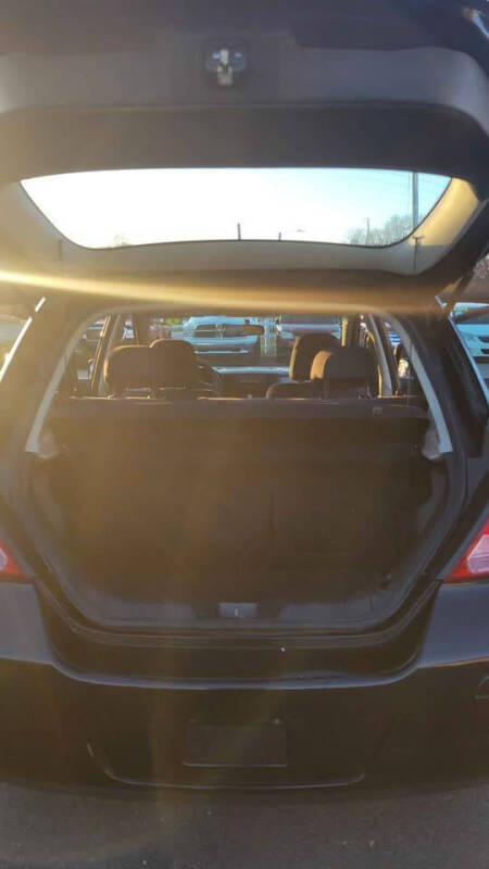 2008 Nissan Versa 1.8 SL