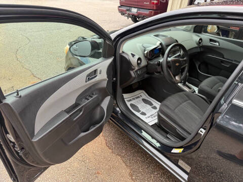 2014 Chevrolet Sonic LT Auto
