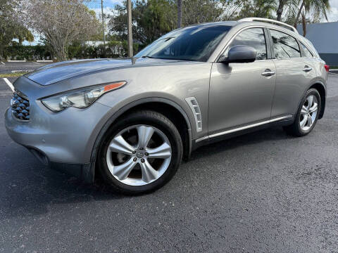 2010 Infiniti FX35