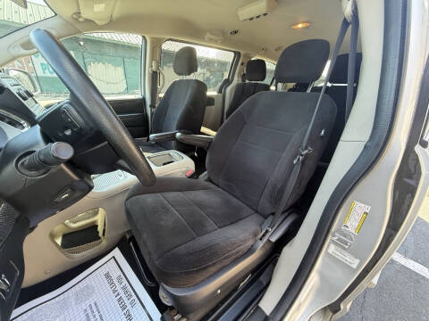 2012 Dodge Grand Caravan SXT