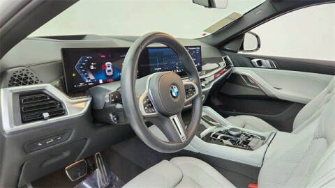2026 BMW X6 M60i