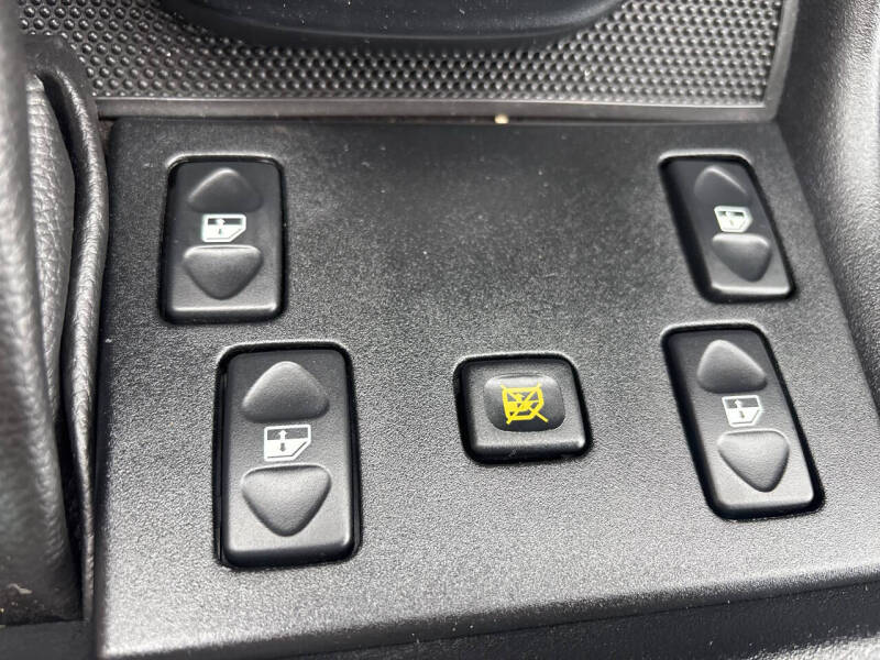 2004 Land Rover Discovery S