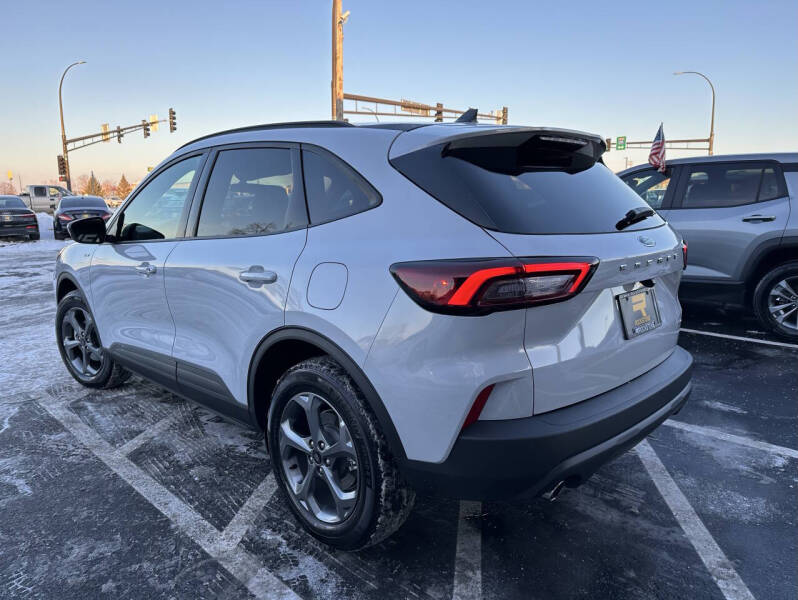 2025 Ford Escape ST-Line Select