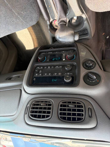 2004 Chevrolet TrailBlazer LT
