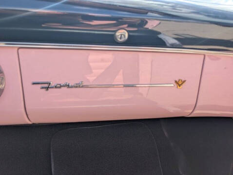 1955 Ford Sunliner