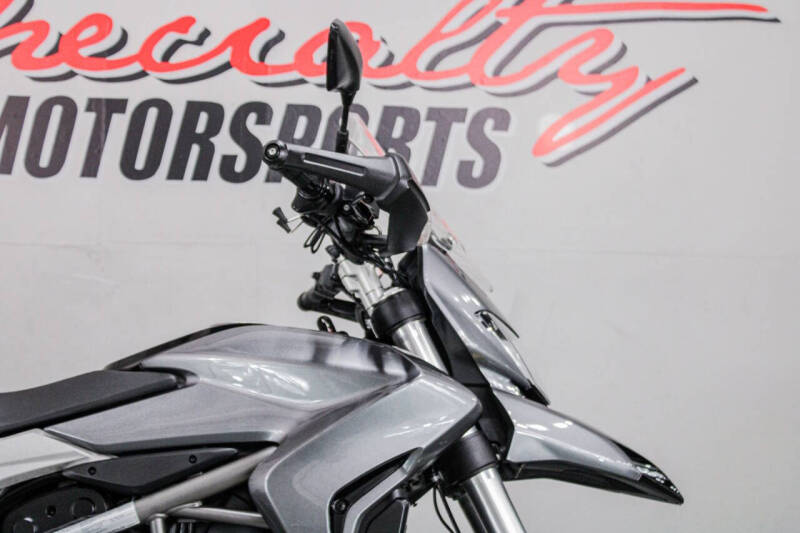 2014 Ducati Hyperstrada
