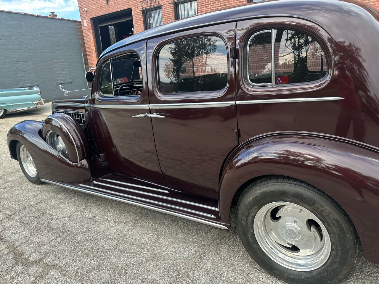 1936 Cadillac Fleetwood 26