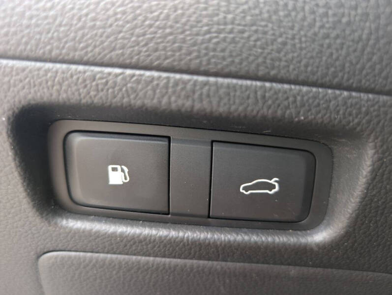 2014 Kia Cadenza Premium