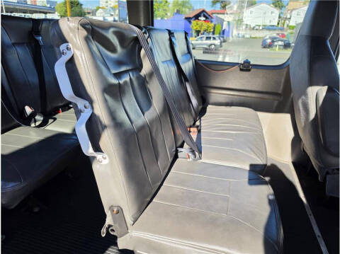 2011 Ford E-Series E-250
