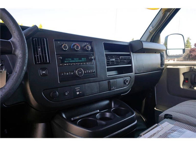 2015 Chevrolet Express 2500