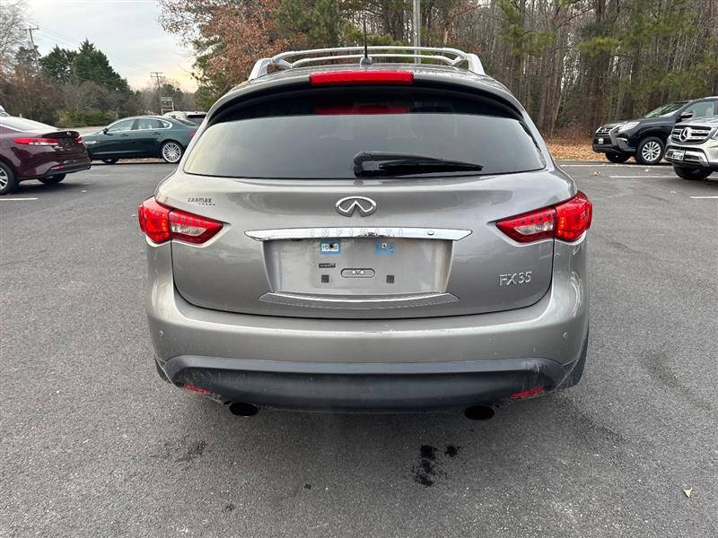 2011 Infiniti FX35