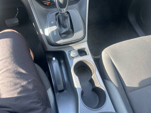 2016 Ford Escape S