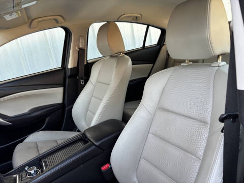 2016 Mazda MAZDA6 i Touring