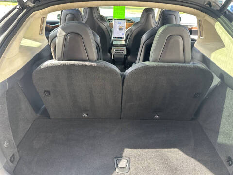 2017 Tesla Model X 75D