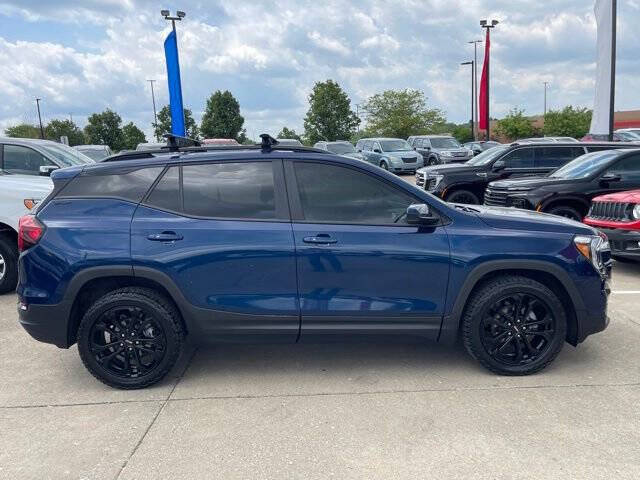 2022 GMC Terrain SLE