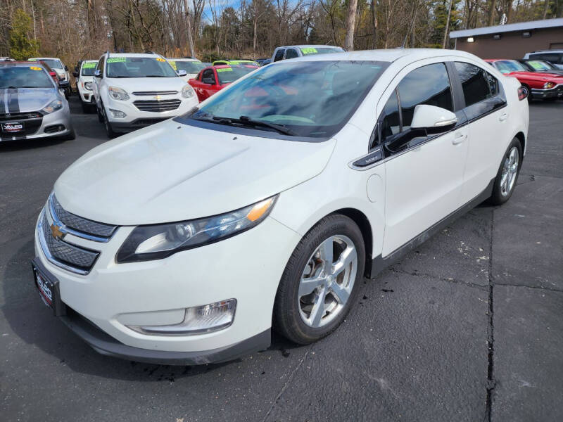 Used 2013 Chevrolet Volt Base with VIN 1G1RB6E48DU131295 for sale in Valparaiso, IN