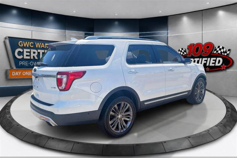 2017 Ford Explorer Platinum