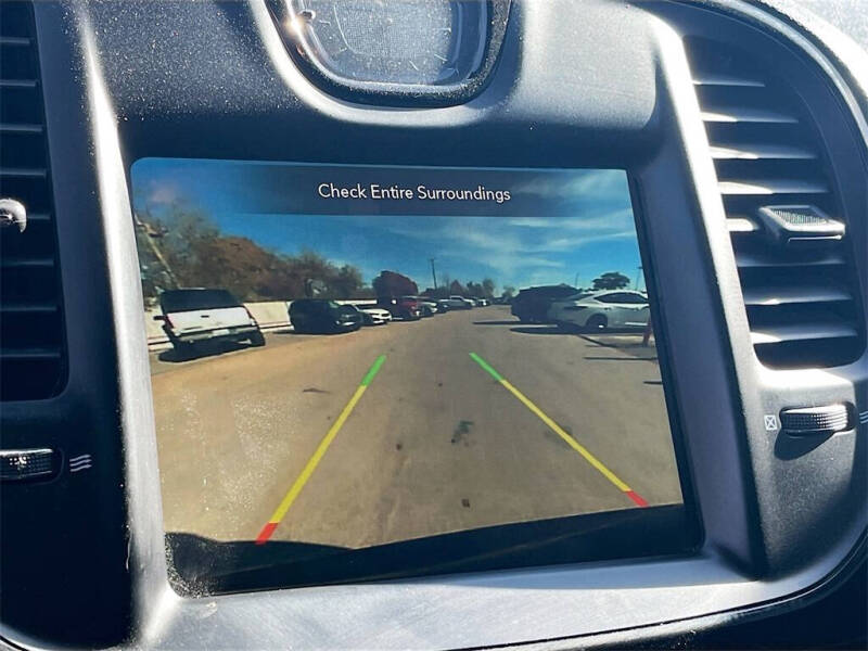 2022 Chrysler 300 S V6