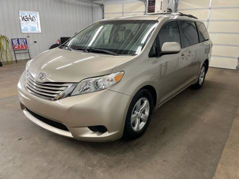 2015 Toyota Sienna for sale at Bennett Motors, Inc. in Mayfield KY