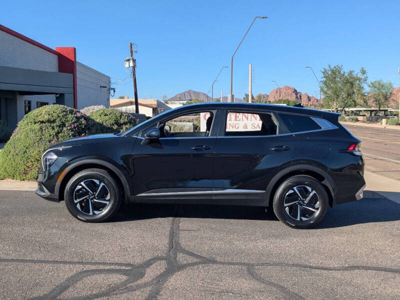 2023 Kia Sportage Hybrid LX
