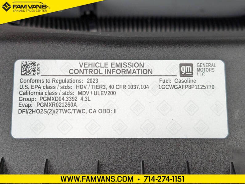 2023 Chevrolet Express 2500