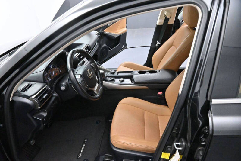 2019 Lexus IS 300