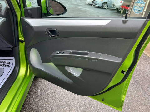 2015 Chevrolet Spark EV 2LT