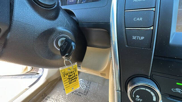 2017 Toyota Camry XLE