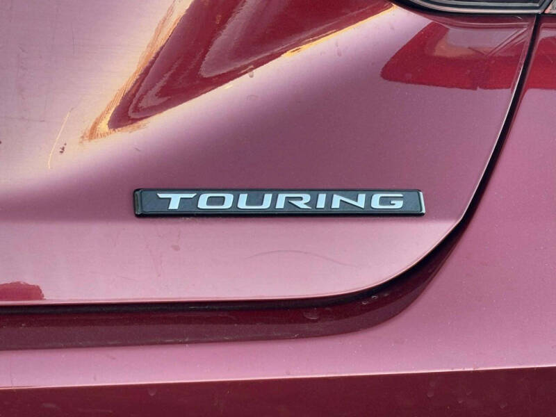 2019 Toyota Avalon Touring