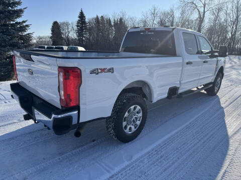 2023 Ford F-350 Super Duty XLT