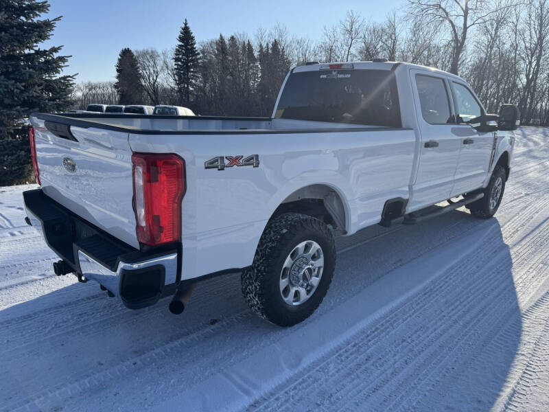 2023 Ford F-350 Super Duty XLT