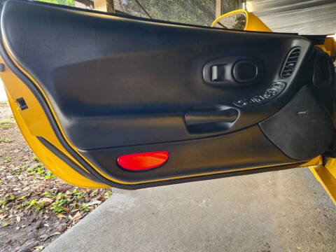 2004 Chevrolet Corvette