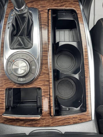 2019 Nissan Armada SV