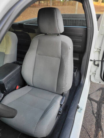 2017 Toyota Tacoma SR