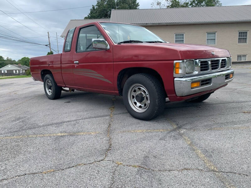 1995 Nissan Truck for sale at TRAVIS AUTOMOTIVE in Corryton TN